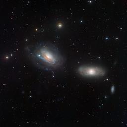 Das Galaxienpaar NGC 3169 und NGC 3166
Abbildung: ESO/Igor Chekalin